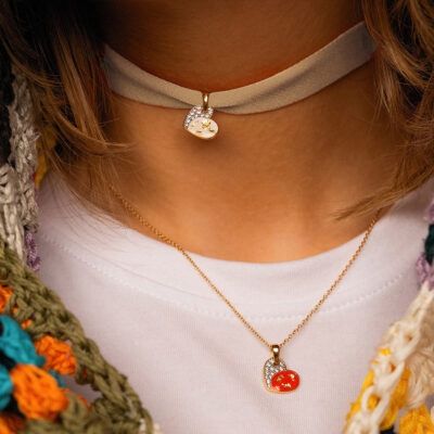 RUEDESMILLE | Choker con Cuore Smalto Bianco e Foglia Oro - immagine 2