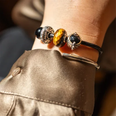 TROLLBEADS | BEAD IN ARGENTO MONETA DEL GIUBILEO - immagine 2